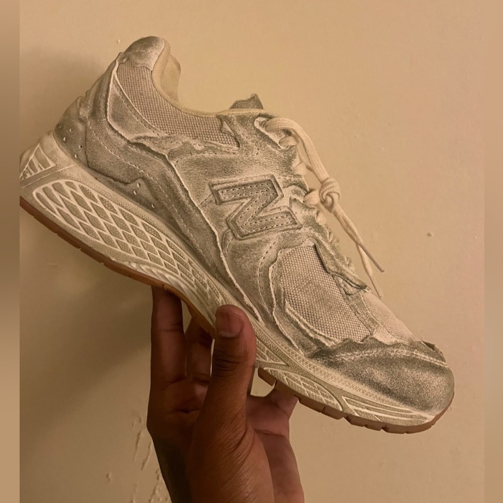 Their made to look worn out and wore and used never worn though